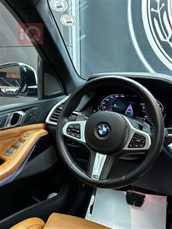 بي ام دبليو X7